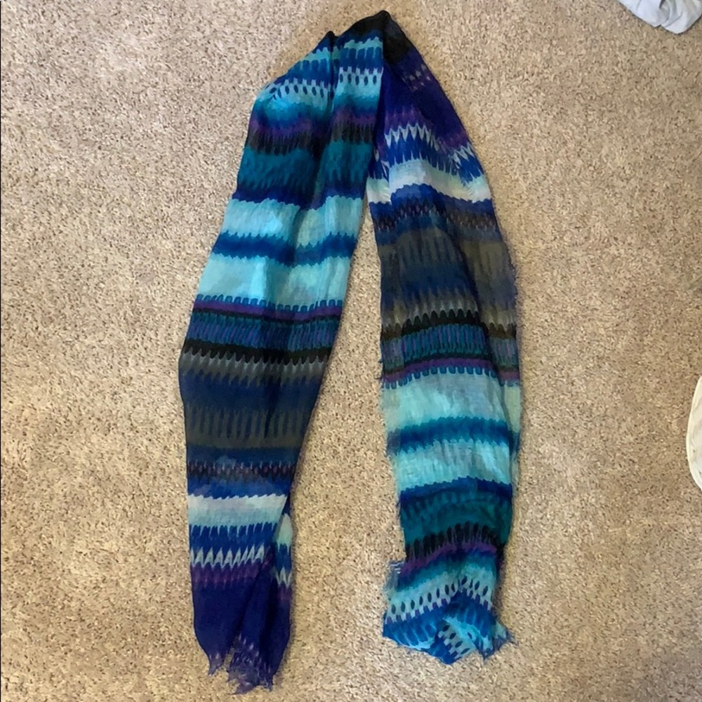 Blue Pattern Scarf